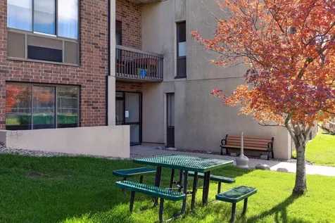 1181 Edgcumbe Road Saint Paul MN 55105