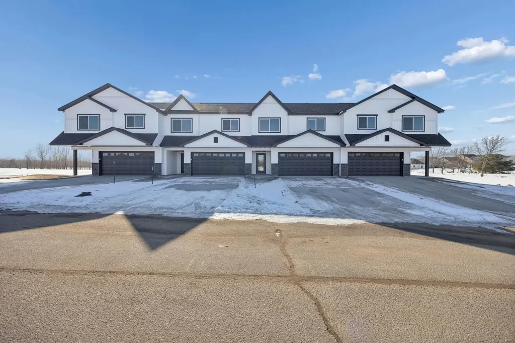 1104 45th Avenue NE Saint Cloud MN 56304