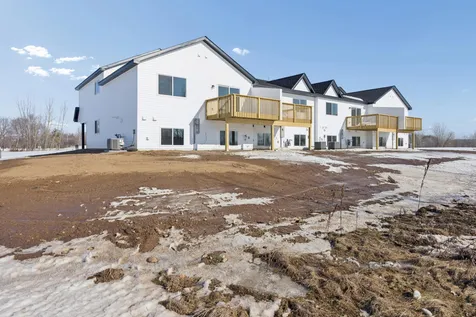 1106 45th Avenue NE Saint Cloud MN 56304