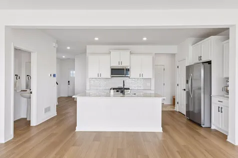 5160 Useppa Trail Woodbury MN 55129
