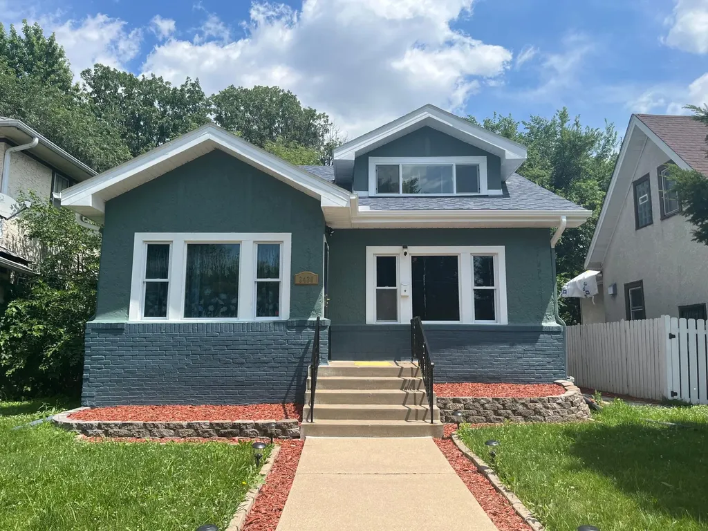 3430 Humboldt Avenue N Minneapolis MN 55412