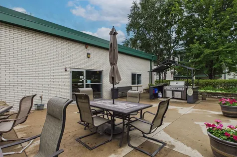 2730 Dale Street N Roseville MN 55113