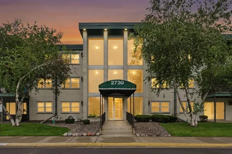 2730 Dale Street N Roseville MN 55113