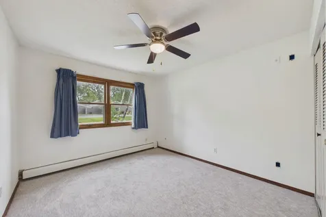 2730 Dale Street N Roseville MN 55113