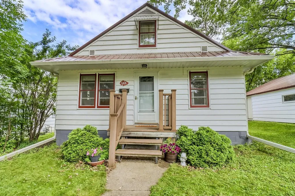 308 Sherman Street Detroit Lakes MN 56501