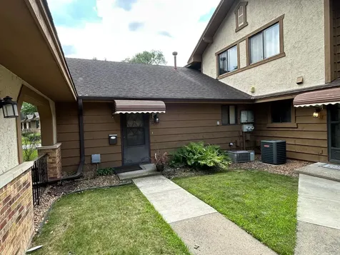 6153 78th Avenue N Brooklyn Park MN 55443