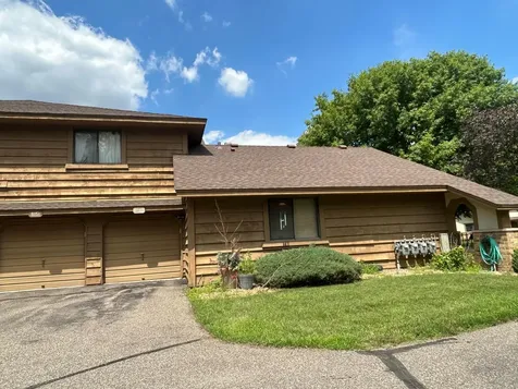 6153 78th Avenue N Brooklyn Park MN 55443