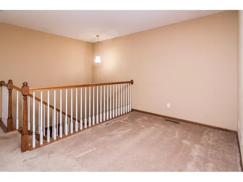 681 Cobblestone Way Shakopee MN 55379