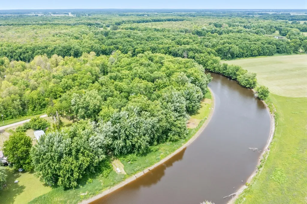43537 & 43551 373rd Lane Aitkin MN 56431