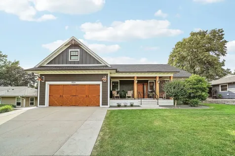 8524 Haeg Drive Bloomington MN 55431