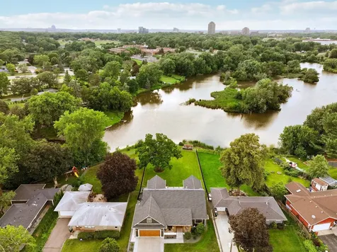 8524 Haeg Drive Bloomington MN 55431