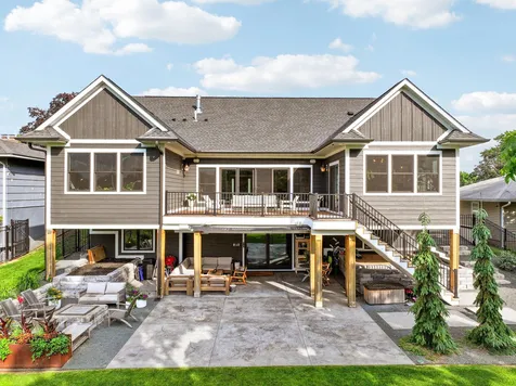 8524 Haeg Drive Bloomington MN 55431
