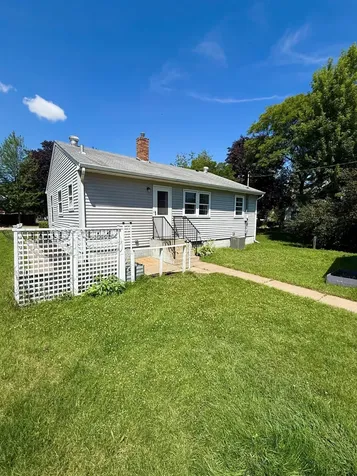 615 2nd Avenue NW New Brighton MN 55112