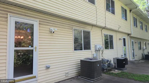 341 Winifred Street E Saint Paul MN 55107