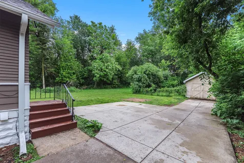 1812 Minnehaha Avenue E Saint Paul MN 55119