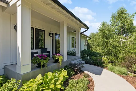 234 Rutherford Road Stillwater MN 55082