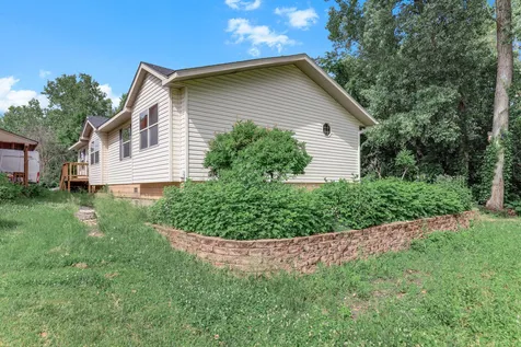1534 Larpenteur Avenue E Saint Paul MN 55109