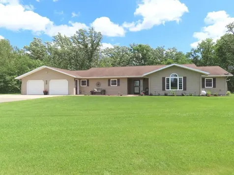 12615 330th Street NW Newfolden MN 56738