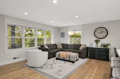 229 Byrondale Avenue Wayzata MN 55391