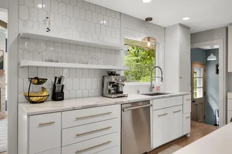 229 Byrondale Avenue Wayzata MN 55391
