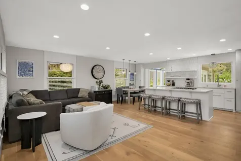 229 Byrondale Avenue Wayzata MN 55391