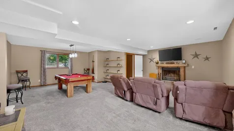 5746 Logan Street SE Rochester MN 55904