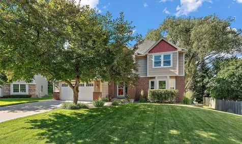 1946 Lochaven Alcove Woodbury MN 55125