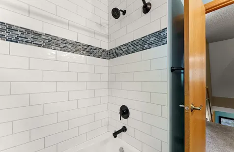 1946 Lochaven Alcove Woodbury MN 55125