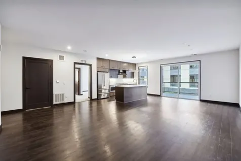 253 Lake Street E Wayzata MN 55391