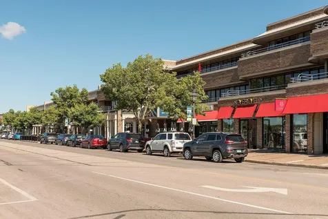 253 Lake Street E Wayzata MN 55391