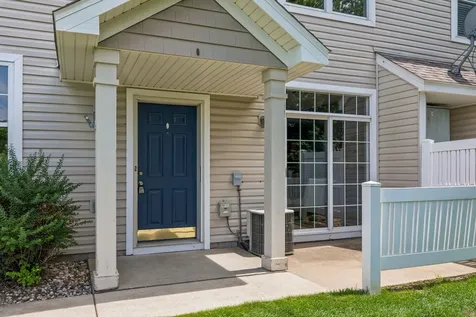 1020 Princeton Avenue Shakopee MN 55379