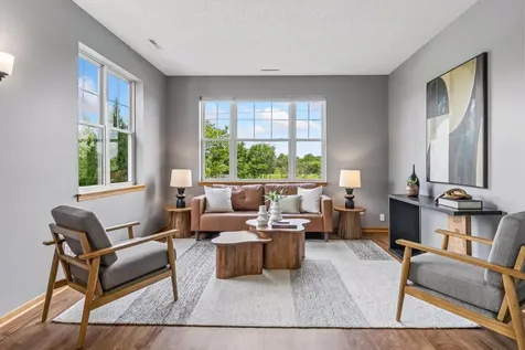 1020 Princeton Avenue Shakopee MN 55379