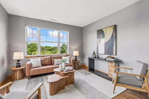 1020 Princeton Avenue Shakopee MN 55379