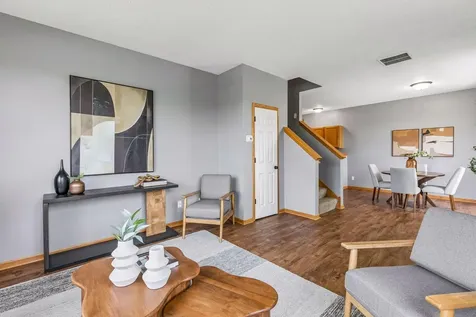 1020 Princeton Avenue Shakopee MN 55379