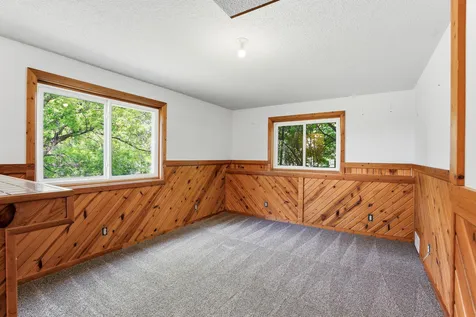 7435 Kurt Street Loretto MN 55357