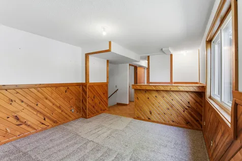 7435 Kurt Street Loretto MN 55357