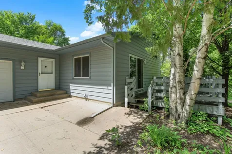 7435 Kurt Street Loretto MN 55357