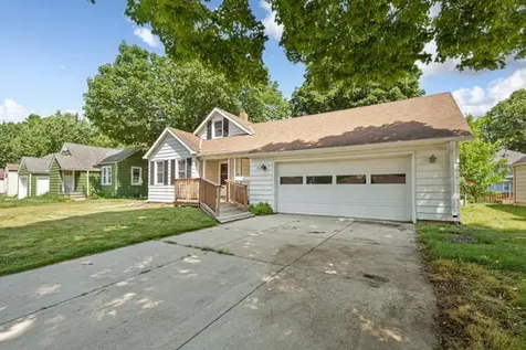 128 Rose Street Mankato MN 56001