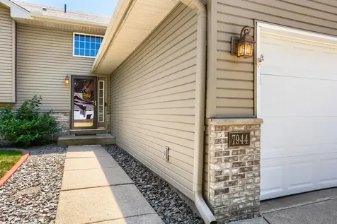 7944 Highland Drive Lino Lakes MN 55014