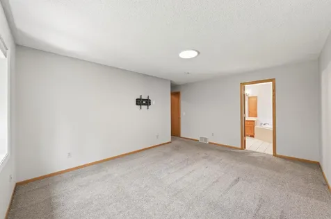 16715 19th Avenue N Plymouth MN 55447