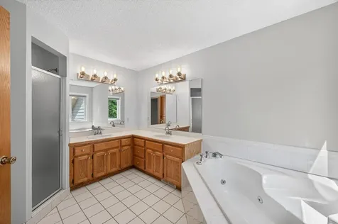 16715 19th Avenue N Plymouth MN 55447