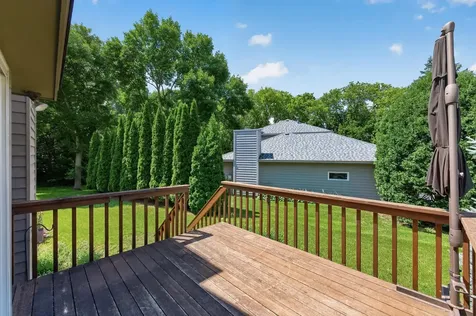 16715 19th Avenue N Plymouth MN 55447