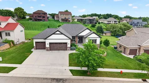 1936 Kerry Drive NE Rochester MN 55906