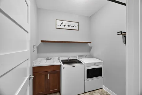 1936 Kerry Drive NE Rochester MN 55906