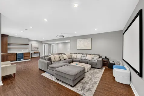 1936 Kerry Drive NE Rochester MN 55906