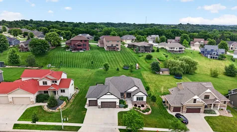 1936 Kerry Drive NE Rochester MN 55906