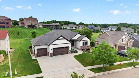 1936 Kerry Drive NE Rochester MN 55906