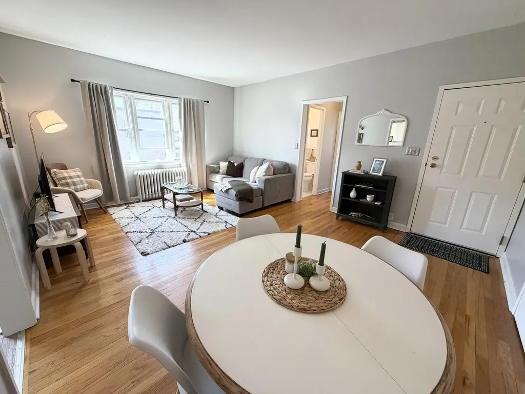 3128 W Bde Maka Ska Boulevard Minneapolis MN 55416