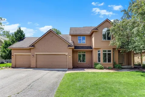 2413 Bridle Creek Trail Chanhassen MN 55317