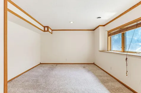 2413 Bridle Creek Trail Chanhassen MN 55317
